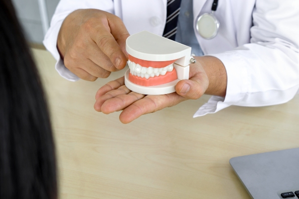 Tooth Replacement Options After Tooth Extraction